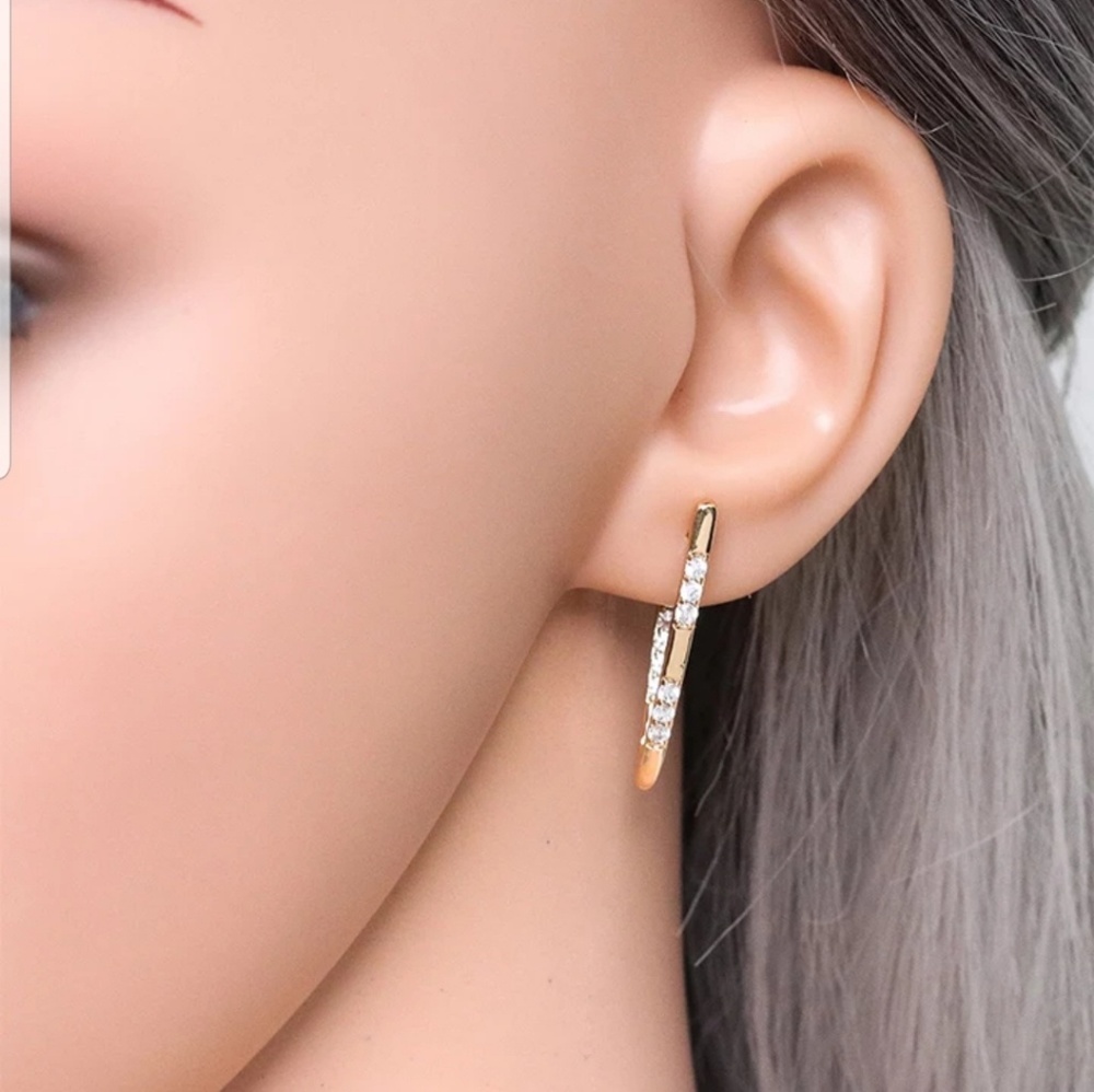 V Shaped Copper Brilliant CZ Hoop Earrings - Picture 3 of 8